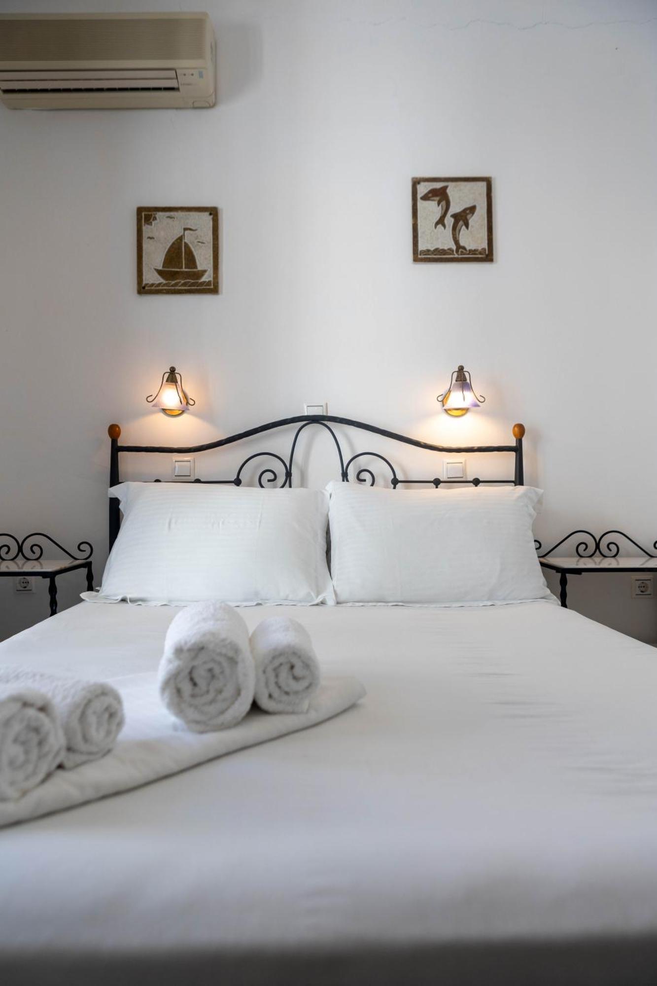 Studios Alsos Naxos City Cameră foto