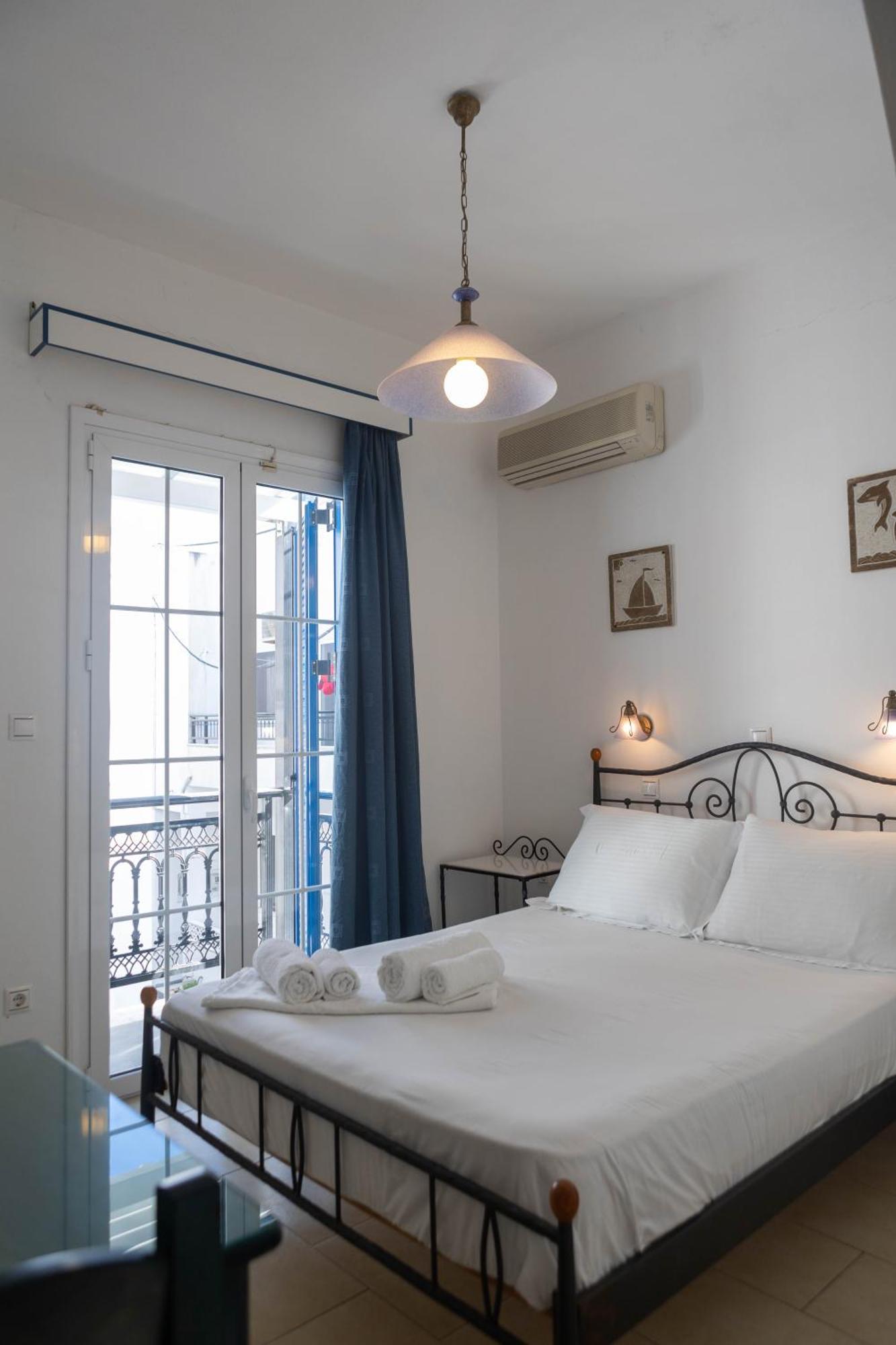 Studios Alsos Naxos City Cameră foto